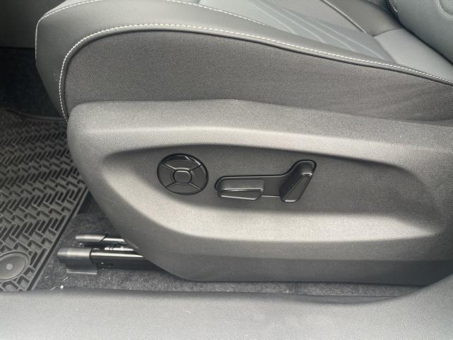 new 2025 Volkswagen Tiguan car, priced at $36,749