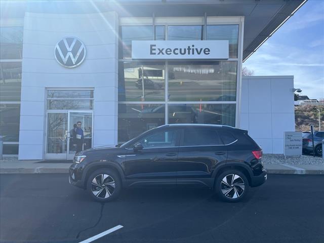 new 2024 Volkswagen Taos car, priced at $31,725