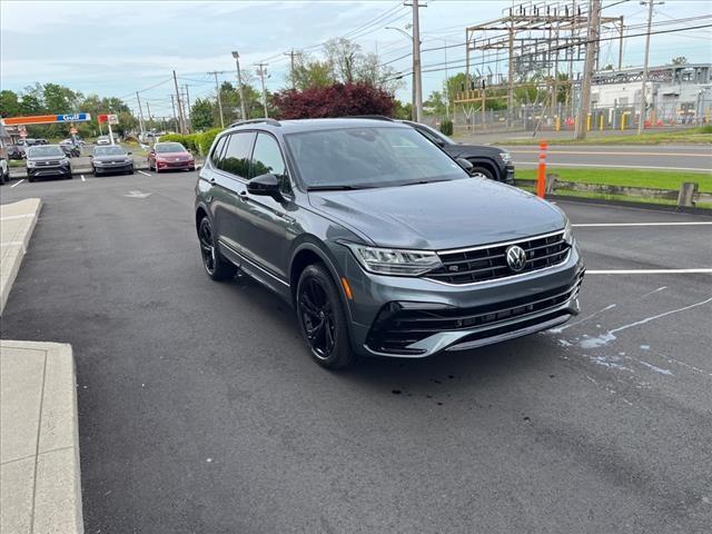 new 2024 Volkswagen Tiguan car, priced at $37,300