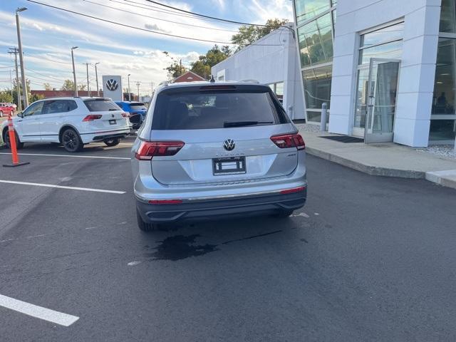 new 2024 Volkswagen Tiguan car, priced at $33,449