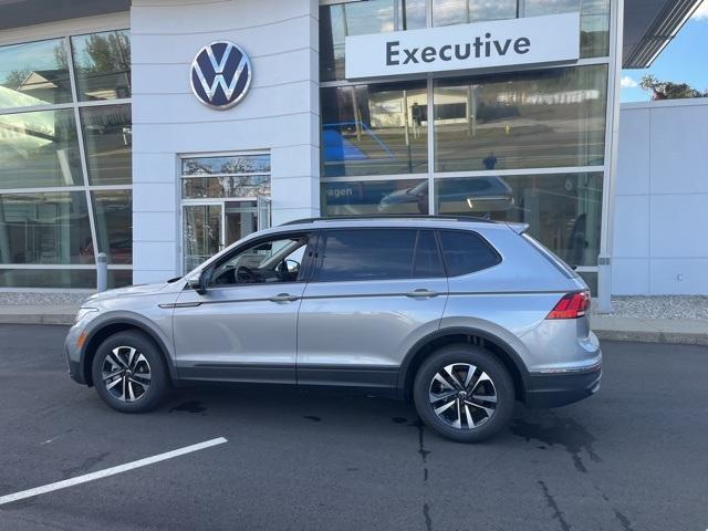 new 2024 Volkswagen Tiguan car, priced at $33,449