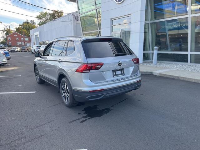 new 2024 Volkswagen Tiguan car, priced at $33,449