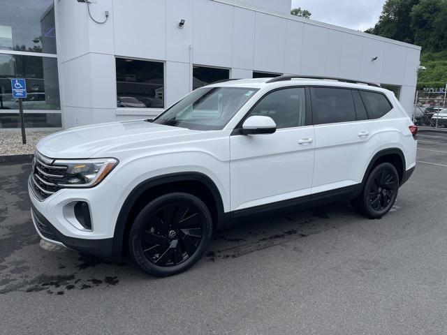 used 2024 Volkswagen Atlas car, priced at $36,994