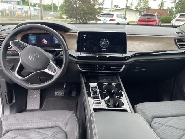 used 2024 Volkswagen Atlas car, priced at $36,994