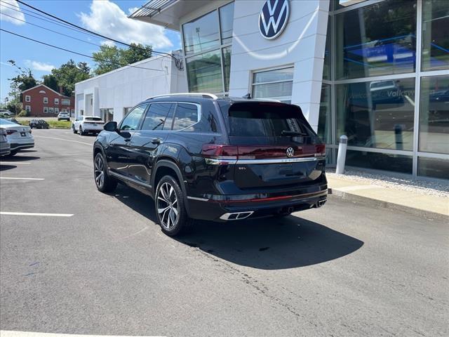 new 2024 Volkswagen Atlas car, priced at $55,794