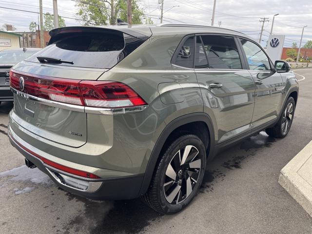 new 2025 Volkswagen Atlas Cross Sport car, priced at $44,714