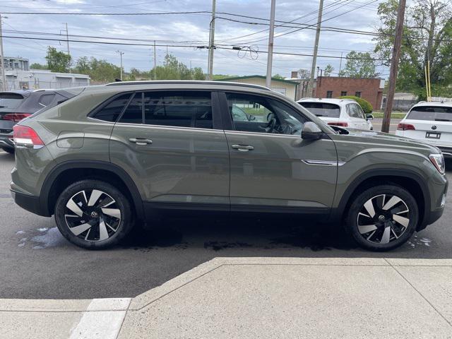 new 2025 Volkswagen Atlas Cross Sport car, priced at $44,714