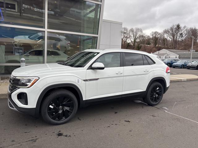 new 2025 Volkswagen Atlas Cross Sport car, priced at $43,508