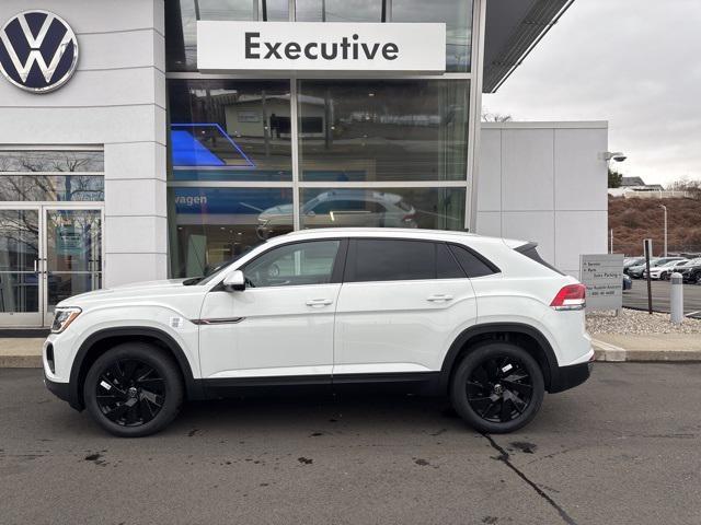 new 2025 Volkswagen Atlas Cross Sport car, priced at $44,922