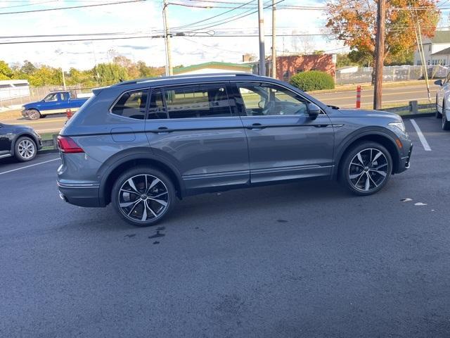 new 2024 Volkswagen Tiguan car, priced at $41,391