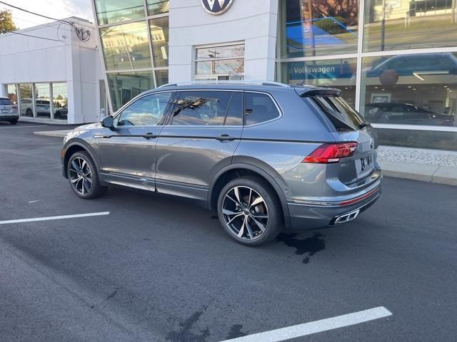 new 2024 Volkswagen Tiguan car, priced at $41,391