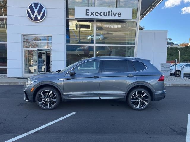 new 2024 Volkswagen Tiguan car, priced at $41,391