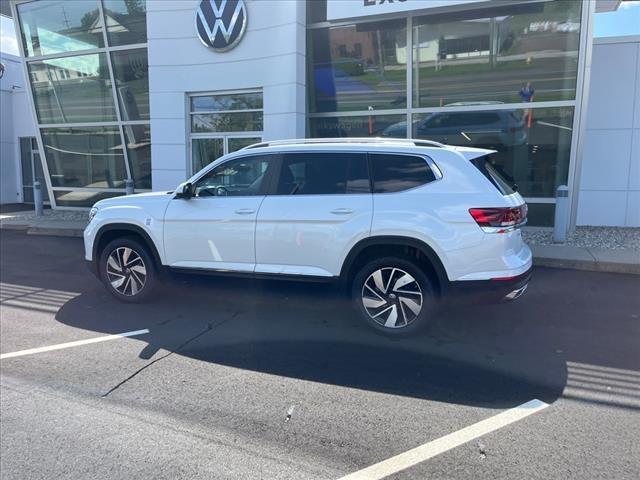 new 2024 Volkswagen Atlas car, priced at $52,006