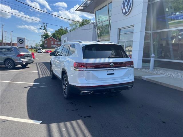 new 2024 Volkswagen Atlas car, priced at $52,006