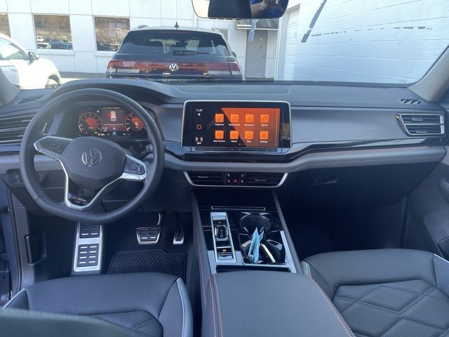 new 2026 Volkswagen Atlas car, priced at $47,670