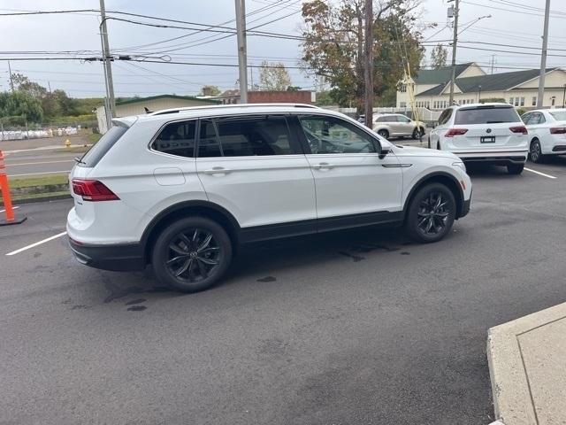 new 2024 Volkswagen Tiguan car, priced at $36,811