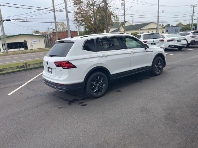 new 2024 Volkswagen Tiguan car, priced at $36,811