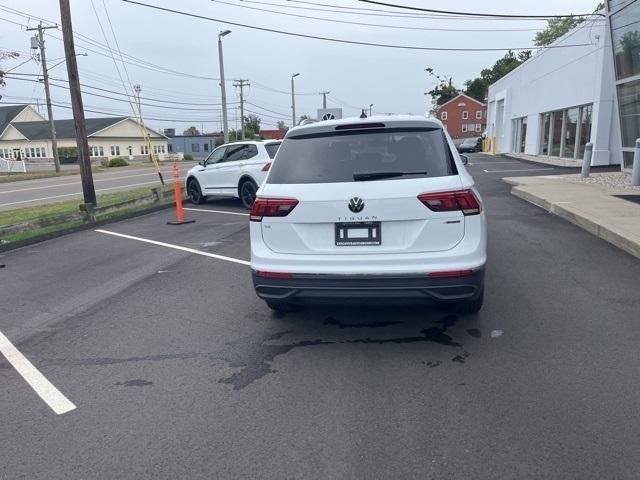 new 2024 Volkswagen Tiguan car, priced at $36,811