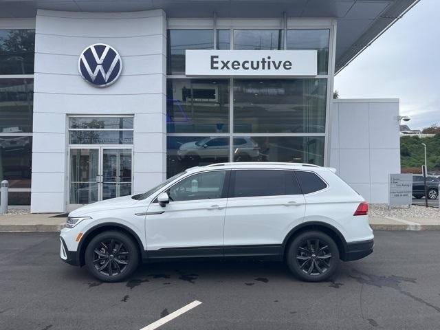 new 2024 Volkswagen Tiguan car, priced at $36,811