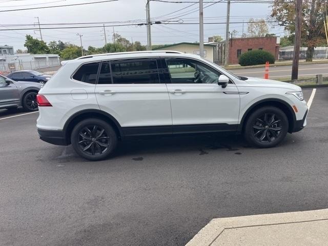 new 2024 Volkswagen Tiguan car, priced at $36,811