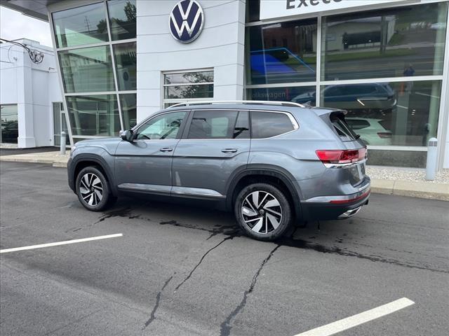 new 2024 Volkswagen Atlas car, priced at $51,784