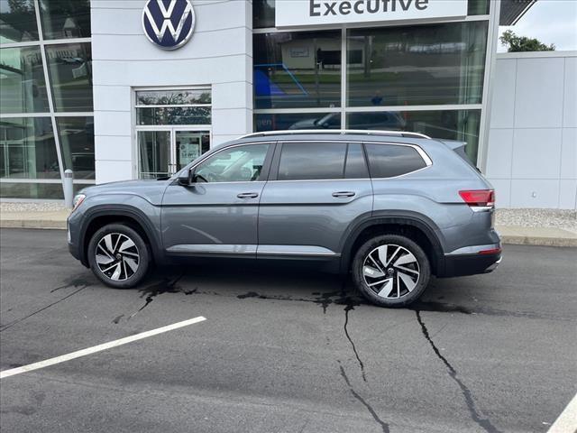 new 2024 Volkswagen Atlas car, priced at $51,784