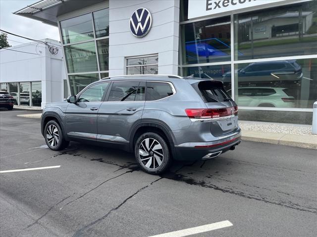 new 2024 Volkswagen Atlas car, priced at $51,784