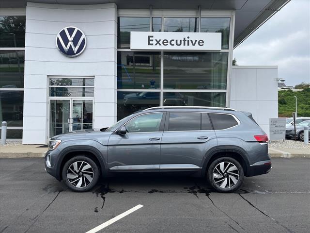 new 2024 Volkswagen Atlas car, priced at $51,784