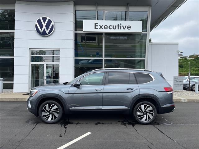 new 2024 Volkswagen Atlas car, priced at $51,784