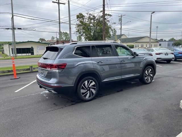 new 2024 Volkswagen Atlas car, priced at $51,784