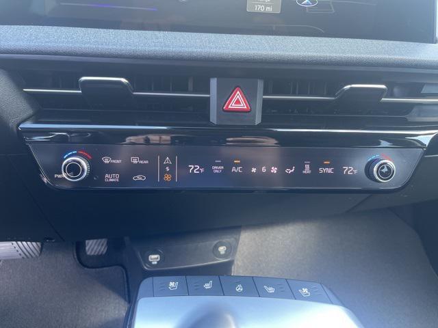 used 2022 Kia EV6 car, priced at $25,819