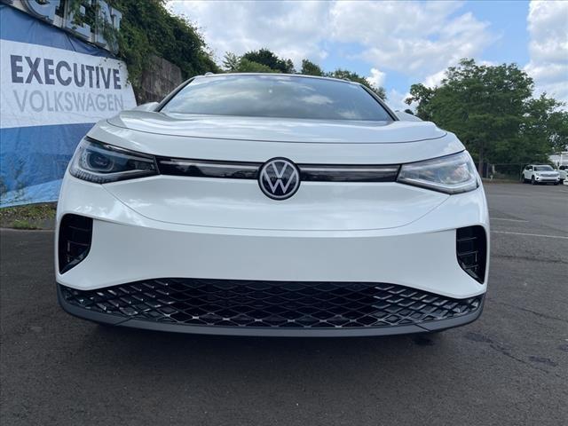 new 2023 Volkswagen ID.4 car, priced at $43,474