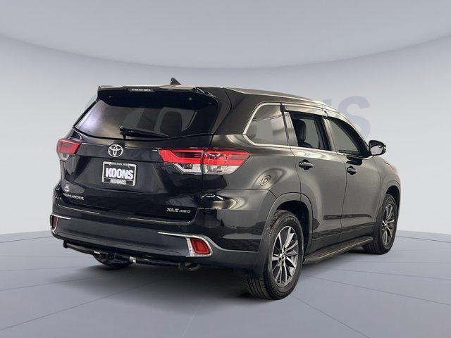 used 2019 Toyota Highlander car, priced at $26,500