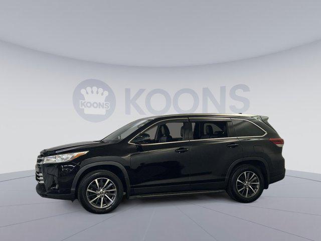 used 2019 Toyota Highlander car, priced at $26,500