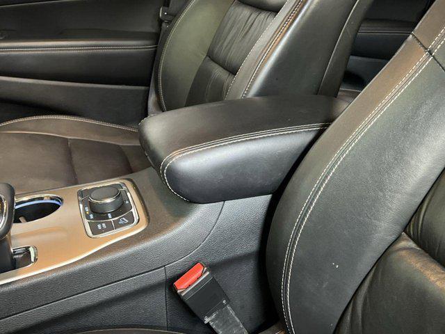 used 2015 Jeep Grand Cherokee car, priced at $14,250