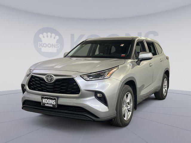 used 2021 Toyota Highlander car, priced at $32,500