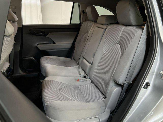 used 2021 Toyota Highlander car, priced at $32,500