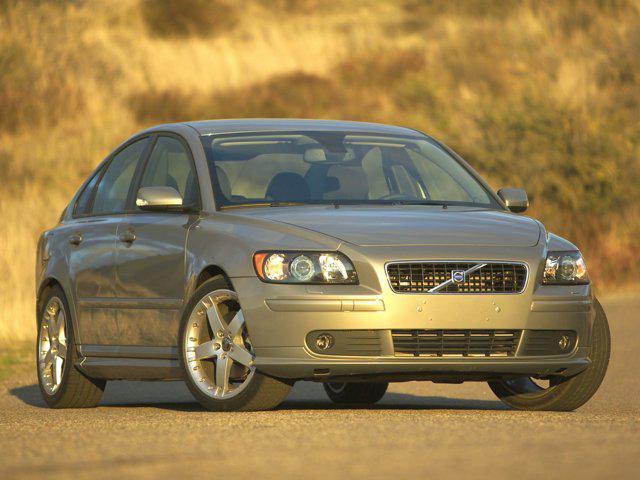 used 2006 Volvo S40 car, priced at $8,500