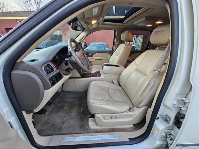 used 2010 Chevrolet Suburban car, priced at $14,450