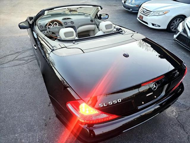 used 2009 Mercedes-Benz SL-Class car, priced at $23,325