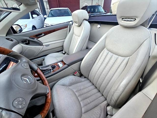 used 2009 Mercedes-Benz SL-Class car, priced at $23,325