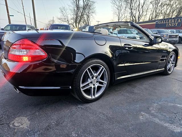 used 2009 Mercedes-Benz SL-Class car, priced at $23,325
