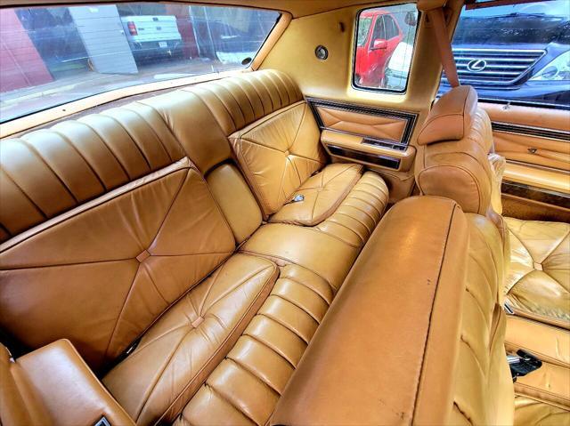 used 1977 Lincoln Continental car, priced at $8,250