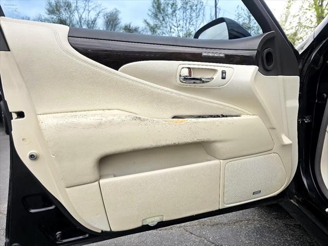 used 2007 Lexus LS 460 car, priced at $8,995