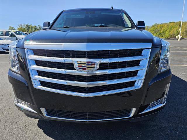 used 2018 Cadillac Escalade car, priced at $30,750