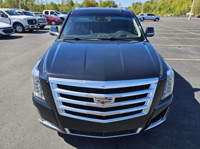 used 2018 Cadillac Escalade car, priced at $30,750