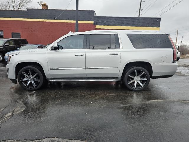 used 2015 Cadillac Escalade ESV car, priced at $21,950