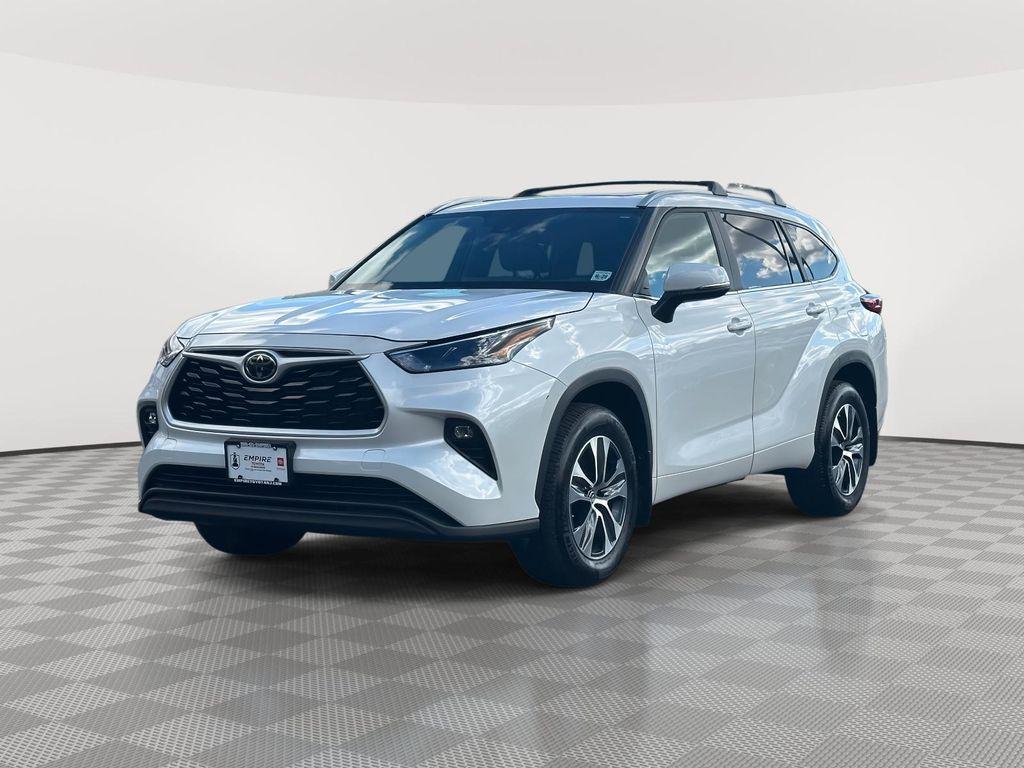 used 2023 Toyota Highlander car, priced at $37,296