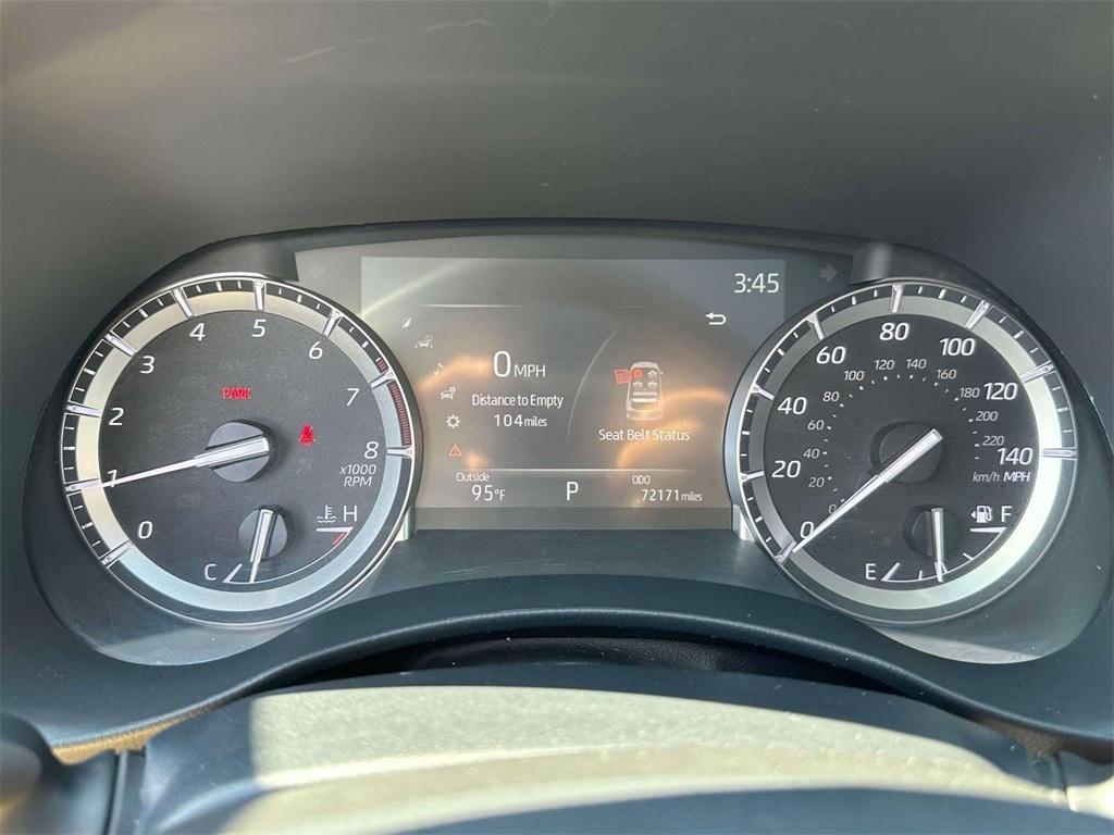 used 2022 Toyota Highlander car, priced at $32,399
