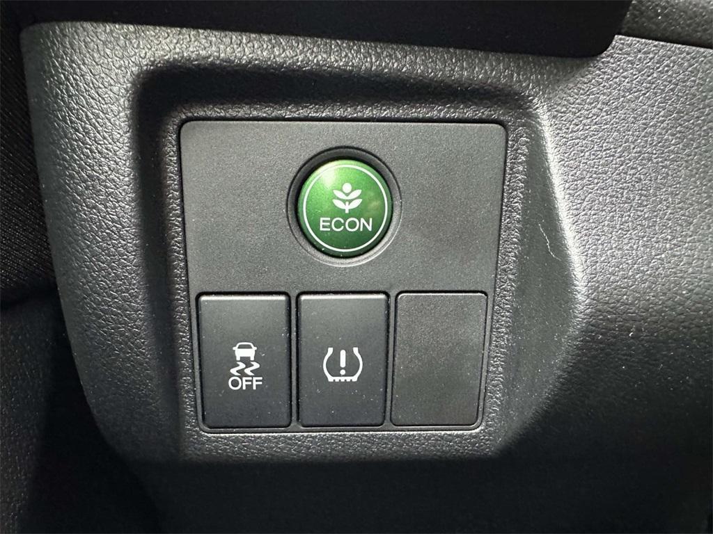 used 2022 Honda HR-V car, priced at $22,066